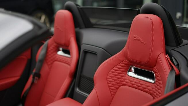 F-Type 2.0 I4 300KM RWD Auto R-Dynamic Black-Salon PL, Serwisowany JLR