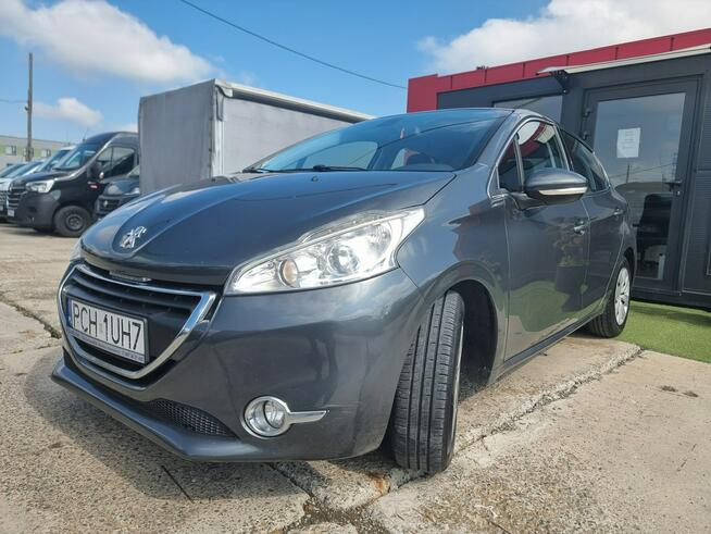 Peugeot 208 navi,klimatronik,czujniki parkowania