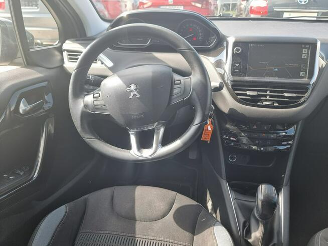 Peugeot 208 navi,klimatronik,czujniki parkowania