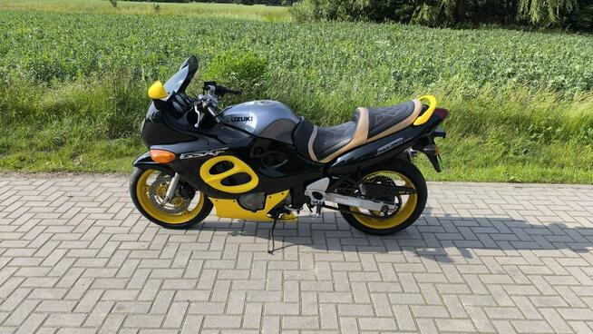 Suzuki GSX-F / Katana Suzuki GSXF 750 z 1998r 40tys Przebieg Sprawny Okazja