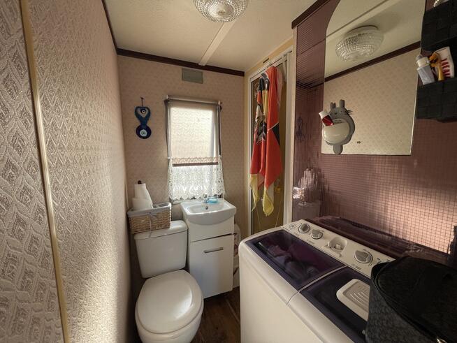 Domek holenderski przy jeziorze Pławniowice