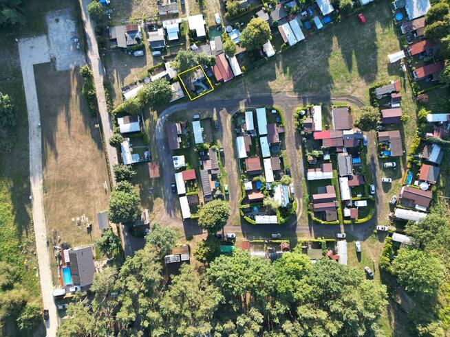 Domek holenderski przy jeziorze Pławniowice