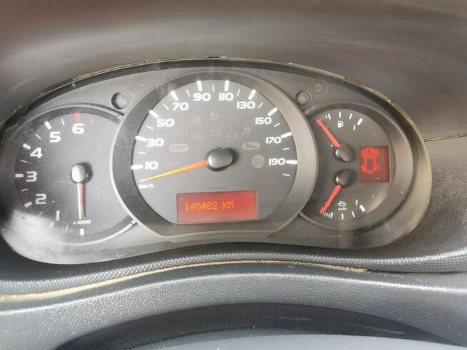 Master Kiper wywrotka 2.3-145KM Hak Bliźniak klimatyzacja Mały przebie