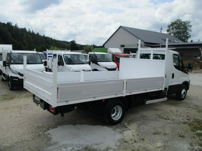 Iveco Daily 3.0 na bliźniaku 70C18 skrzynia, laweta, rama, HDS, 70-180 70C18 skrzynia, laweta, rama,
