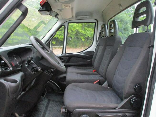 Iveco Daily 3.0 na bliźniaku 70C18 skrzynia, laweta, rama, HDS, 70-180 70C18 skrzynia, laweta, rama,