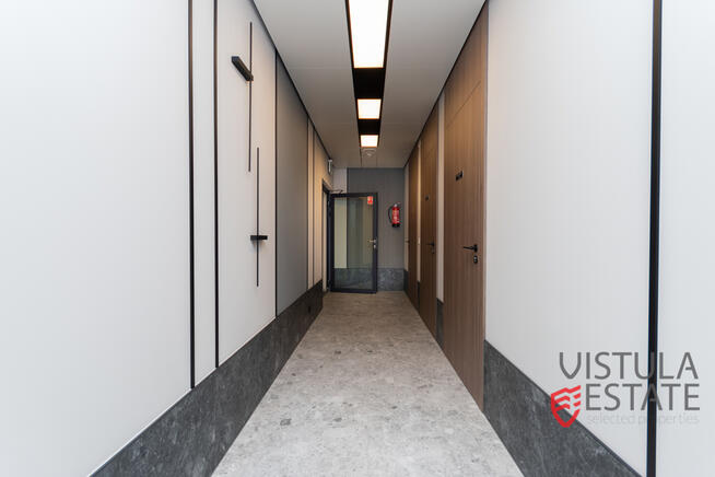 Lokal biurowy w nowoczesnym budynku, 455 m2