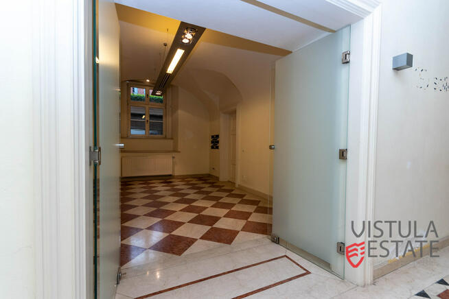 Lokal biurowy 163 m2 w zabytkowej kamienicy