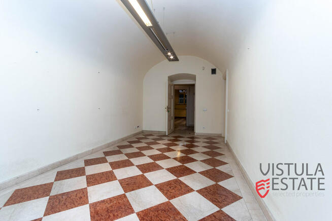 Lokal biurowy 163 m2 w zabytkowej kamienicy