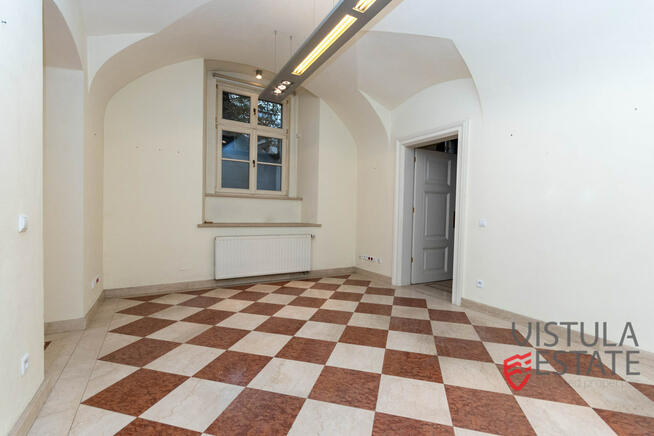 Lokal biurowy 163 m2 w zabytkowej kamienicy