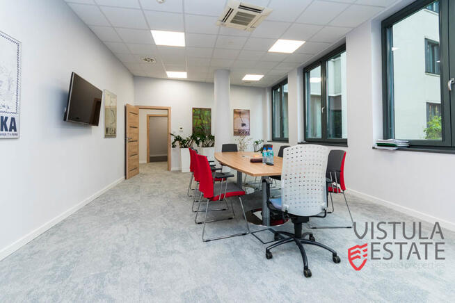 Powierzchnia biurowa w pobliżu Dworca