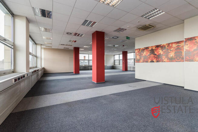 Lokal biurowy 943 m2