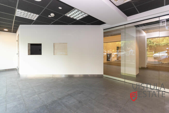 Lokal 256,70 m2 pod gastronomię lub usługi