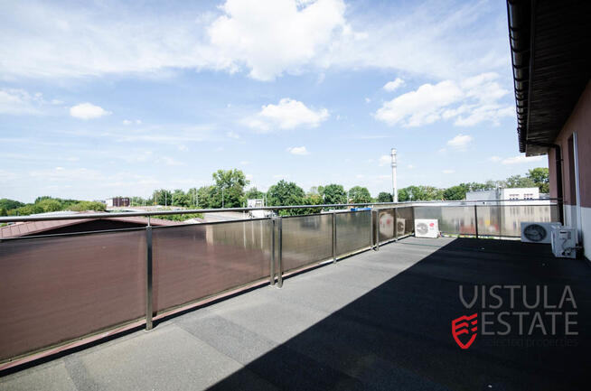 Lokal biurowy z parkingiem