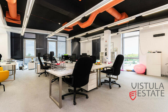Lokal biurowy w wysokim standardzie 695 m2