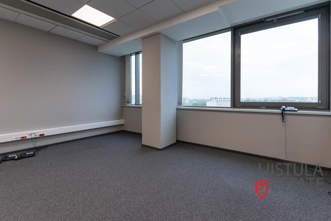 Lokal biurowy z pięknym widokiem 261,63 m2