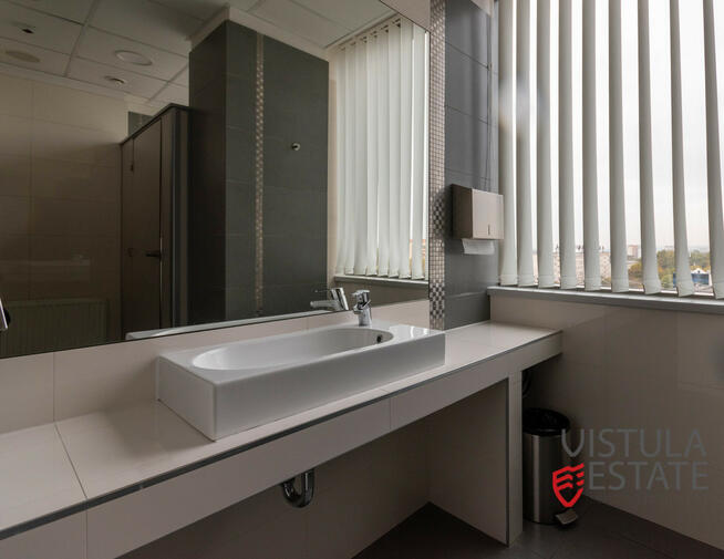 Lokal biurowy z pięknym widokiem 261,63 m2