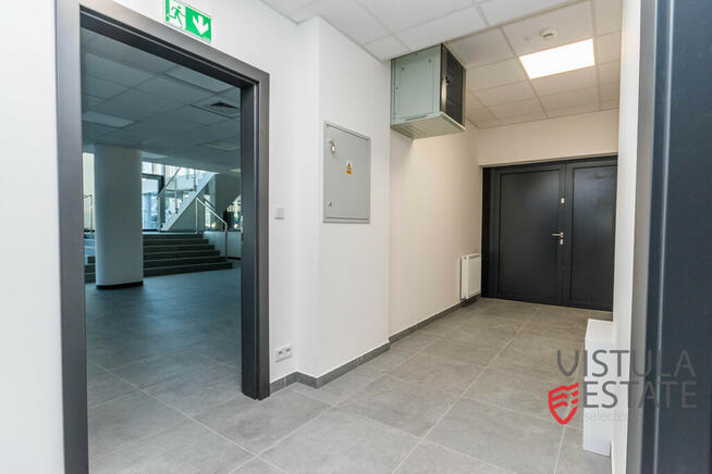 LOKAL HANDLOWO - USŁUGOWY/BIUROWY DWUPOZIOMOWY