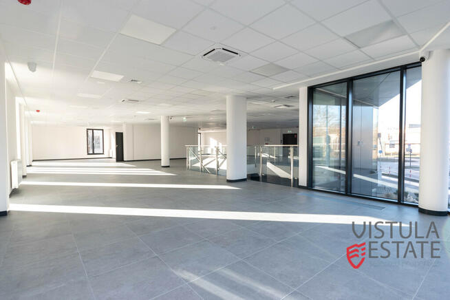 LOKAL HANDLOWO - USŁUGOWY/BIUROWY DWUPOZIOMOWY