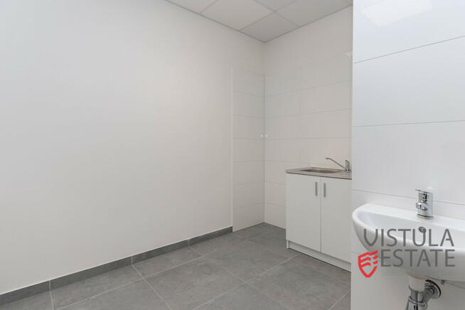 LOKAL HANDLOWO - USŁUGOWY/BIUROWY DWUPOZIOMOWY