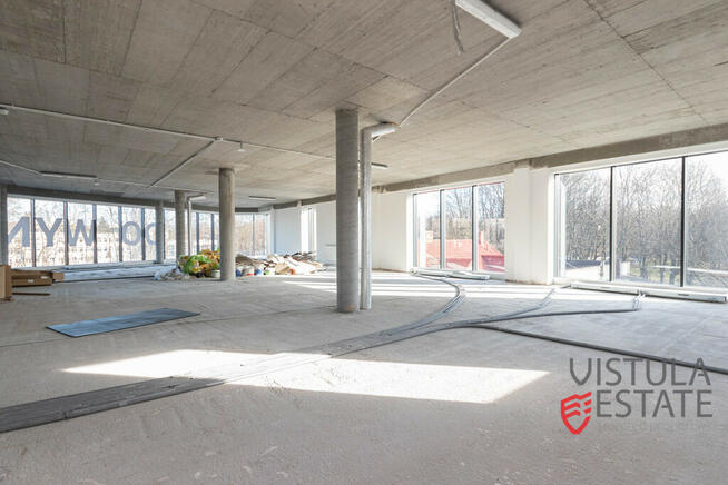 LOKAL BIUROWY W NOWOCZESNYM BUDYNKU 335 M2