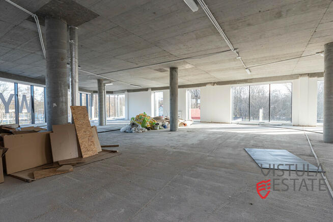 LOKAL BIUROWY W NOWOCZESNYM BUDYNKU 335 M2