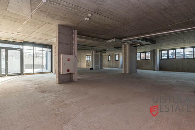 LOKAL PARTEROWY 330 M2 NA NOWYM OSIEDLU