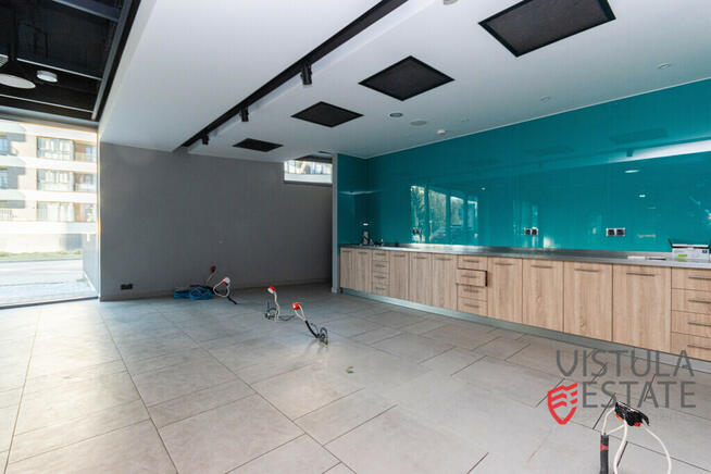 LOKAL GASTRONOMICZNY 200 M2 NA PARTERZE