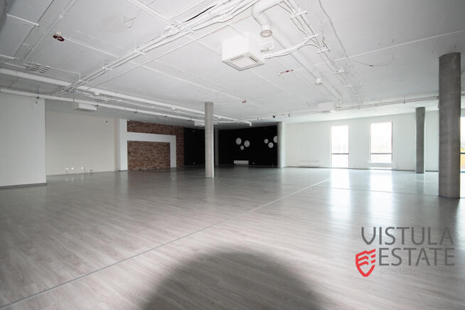 LOKAL BIUROWY | 445,11 m²