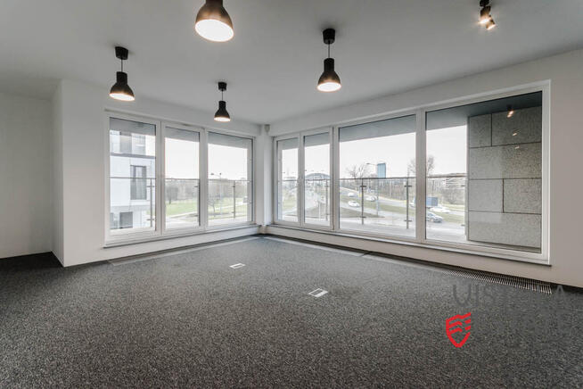 Do wynajęcia lokal biurowo-usługowy Zabłocie