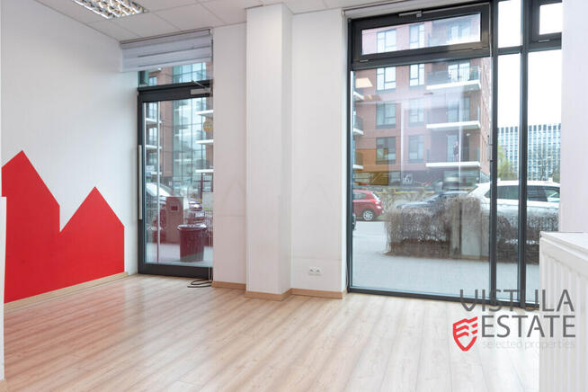 Witrynowy lokal 135 m2 | Park Lotników