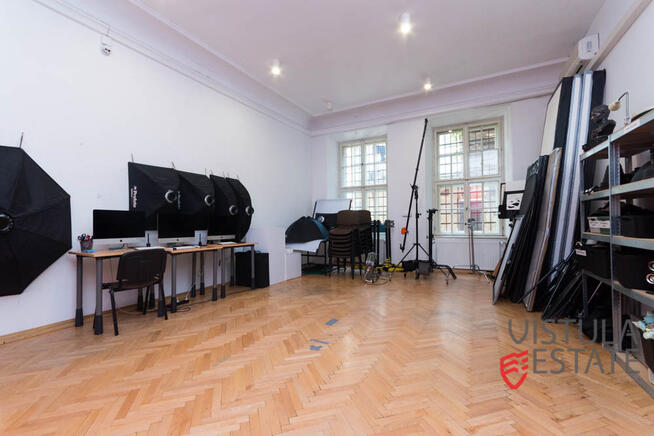 Lokal biurowo-usługowy w sąsiedztwie Rynku