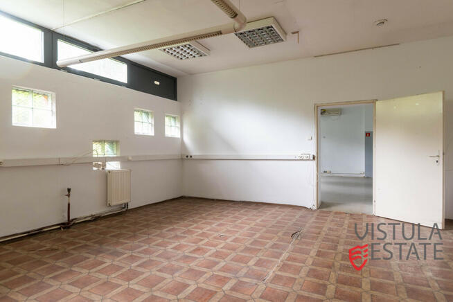 Lokal parterowy na parterze bloku | 74 m2