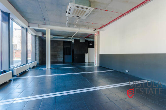 Lokal parterowy, witrynowy z parkingiem/Grzegórzki