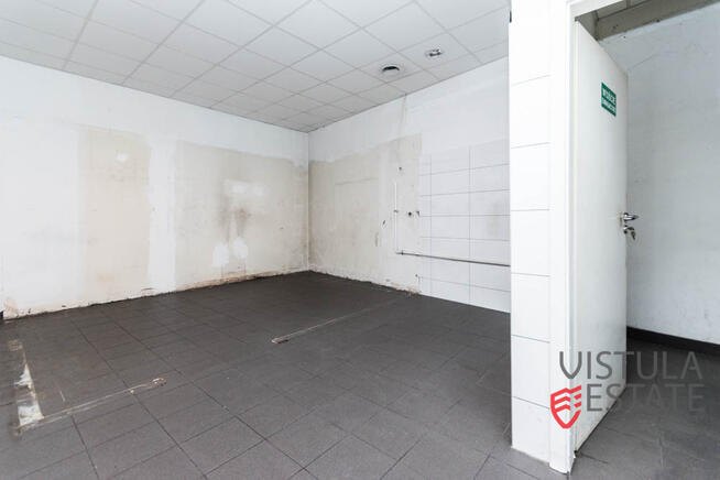 Lokal parterowy, witrynowy z parkingiem/Grzegórzki