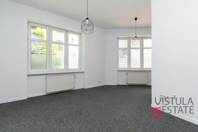 Lokal biurowy na parterze kamienicy | 28 m2
