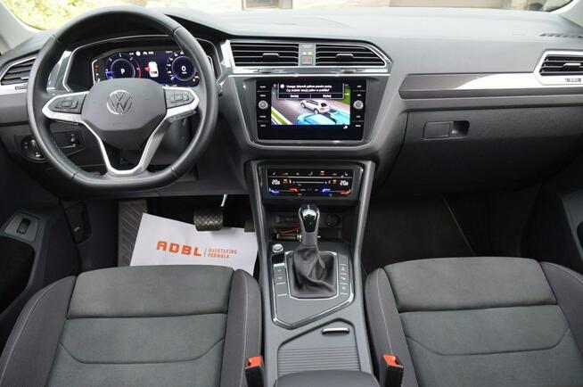 Volkswagen Tiguan 2,0 TDI HEAD UP DSG FULL LED MATRIX Kamera 360 Nawigacja