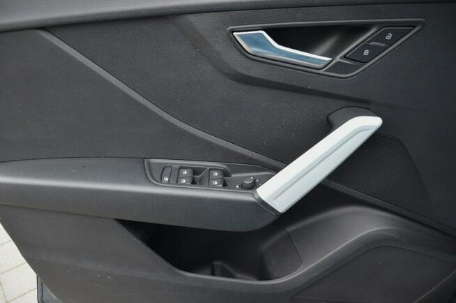 Audi Q2 2,0 TDI 150 KM FULL LED Klimatronik Nawigacja