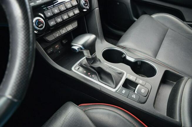 Kia Sportage 1,6 CRDI 136 KM Automat GT-Line Kamera