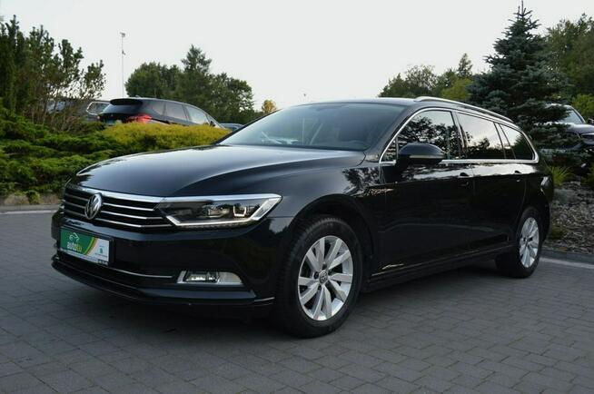 Volkswagen Passat 2,0 TDI 150 KM DSG FULL LED Nawigacja