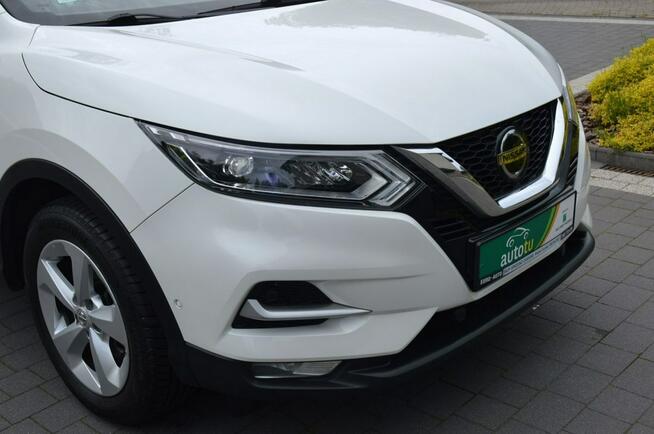 Nissan Qashqai 1,3 DIG-T 160 KM Automat Nawigacja Kamera 360
