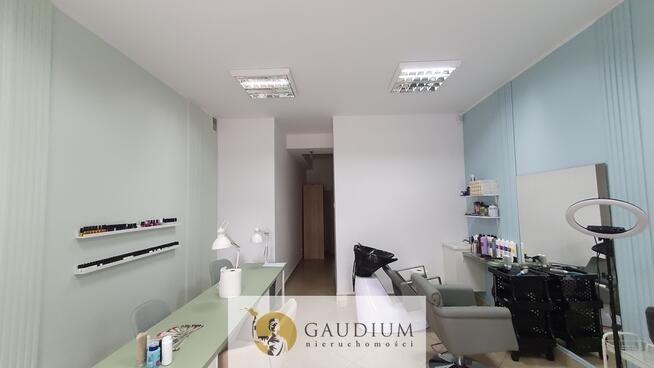 Lokal handlowo / usługowy w centrum Gdyni