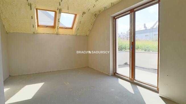 Dom Dojazdów gm. Kocmyrzów-Luborzyca, Jarzębinowa