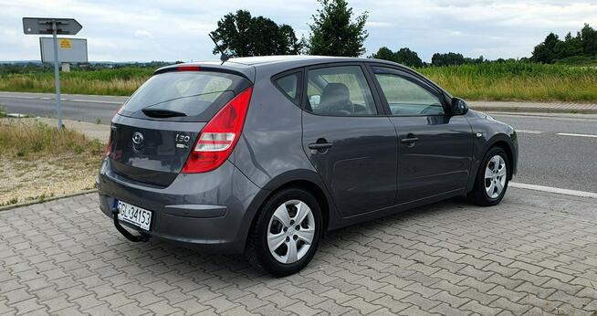 Hyundai i30 Niski przebieg/Bardzo zadbane auto/Sprawna klimatyzacja