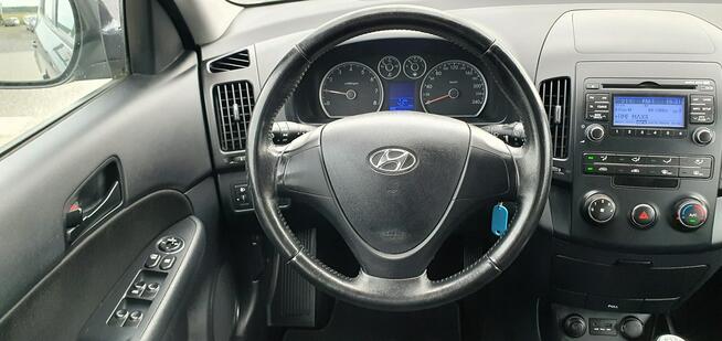 Hyundai i30 Niski przebieg/Bardzo zadbane auto/Sprawna klimatyzacja