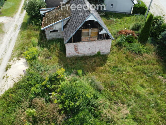 Działki z domem do remontu – malownicze Sulechowo