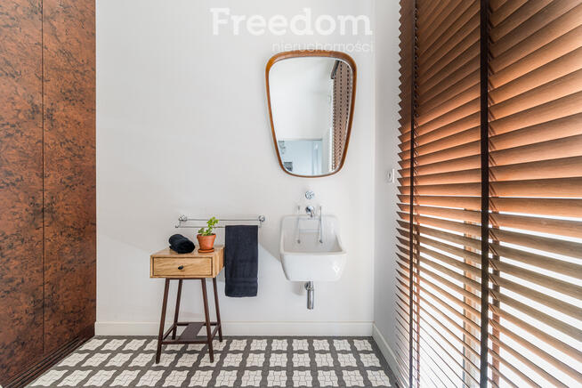 Nowoczesny skrajny segment na Wawerze Nadwiśle