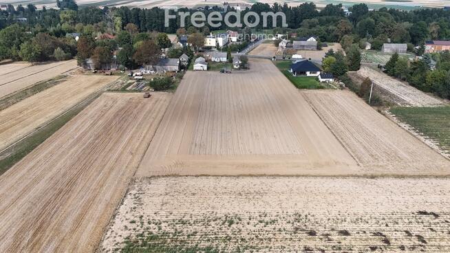 Działka 1,1ha z domem na sprzedaż