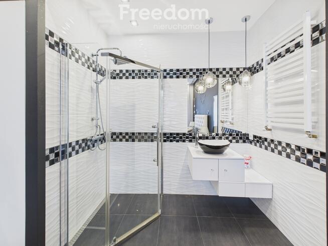 Przestronne, urządzone, niski czynsz, parking