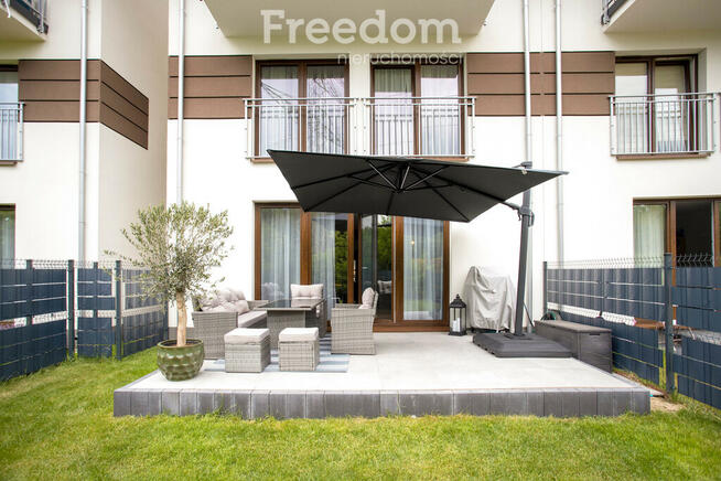 Segment z ogródkiem +2 miejsca parkingowe