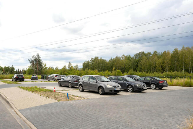 Segment z ogródkiem +2 miejsca parkingowe